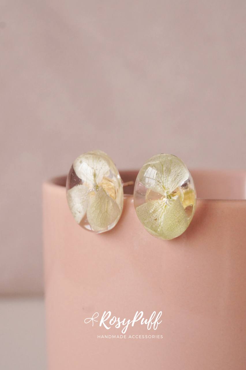 Fresh Green Hydrangea Petals Earrings