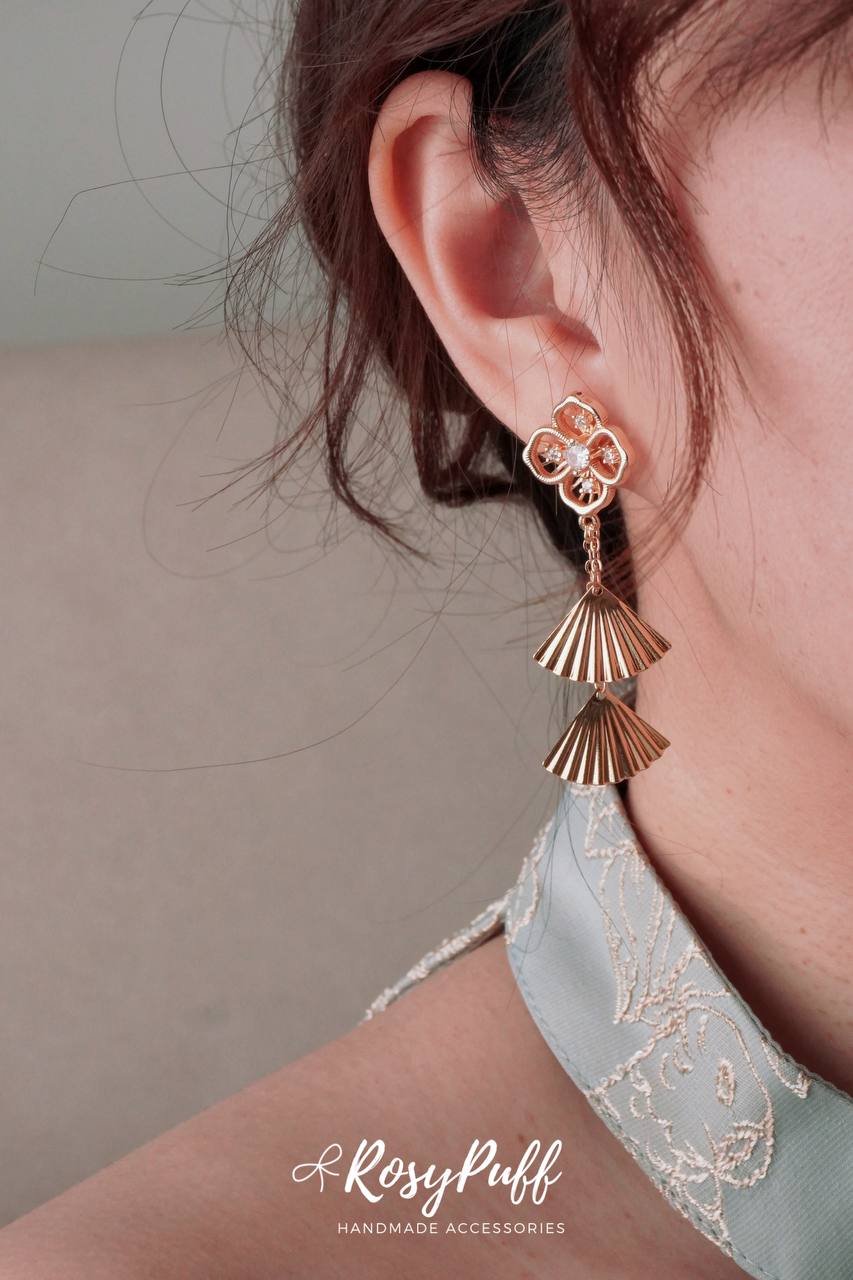 Prosperity Fan Earrings