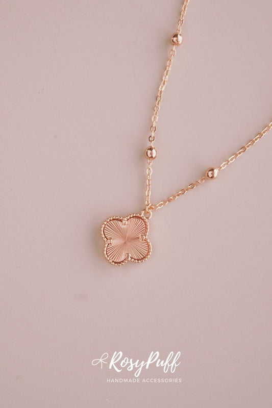 Clover Éclat Necklace
