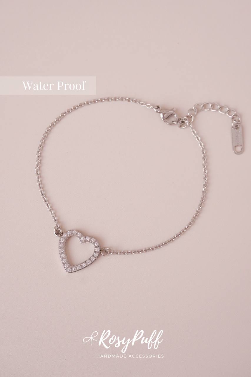 Bare Heart Bracelet In Silver