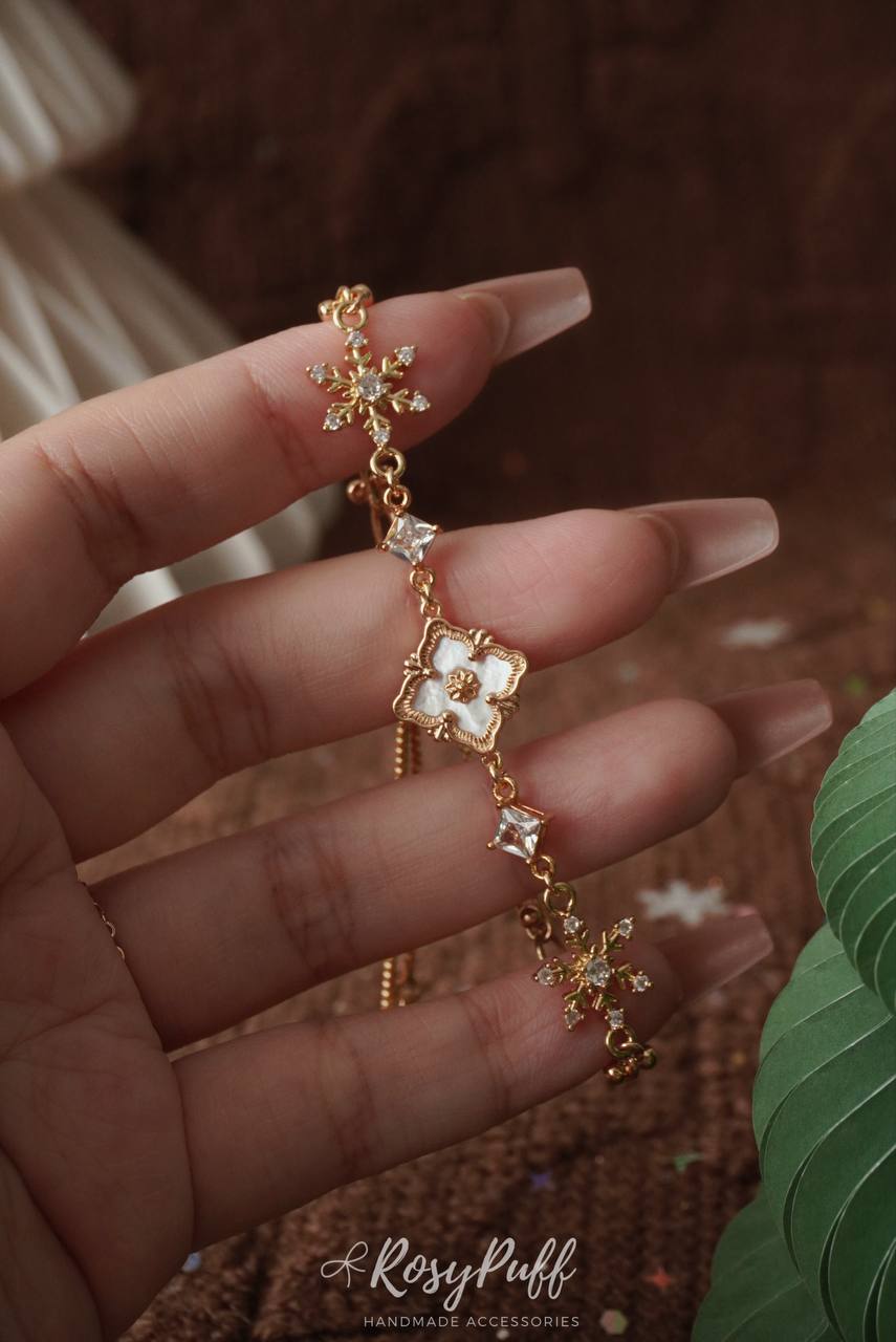 Tinsel Twinkles Bracelet