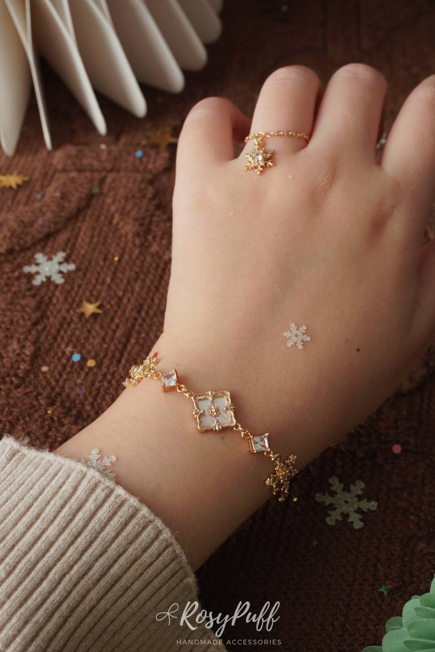 Tinsel Twinkles Bracelet