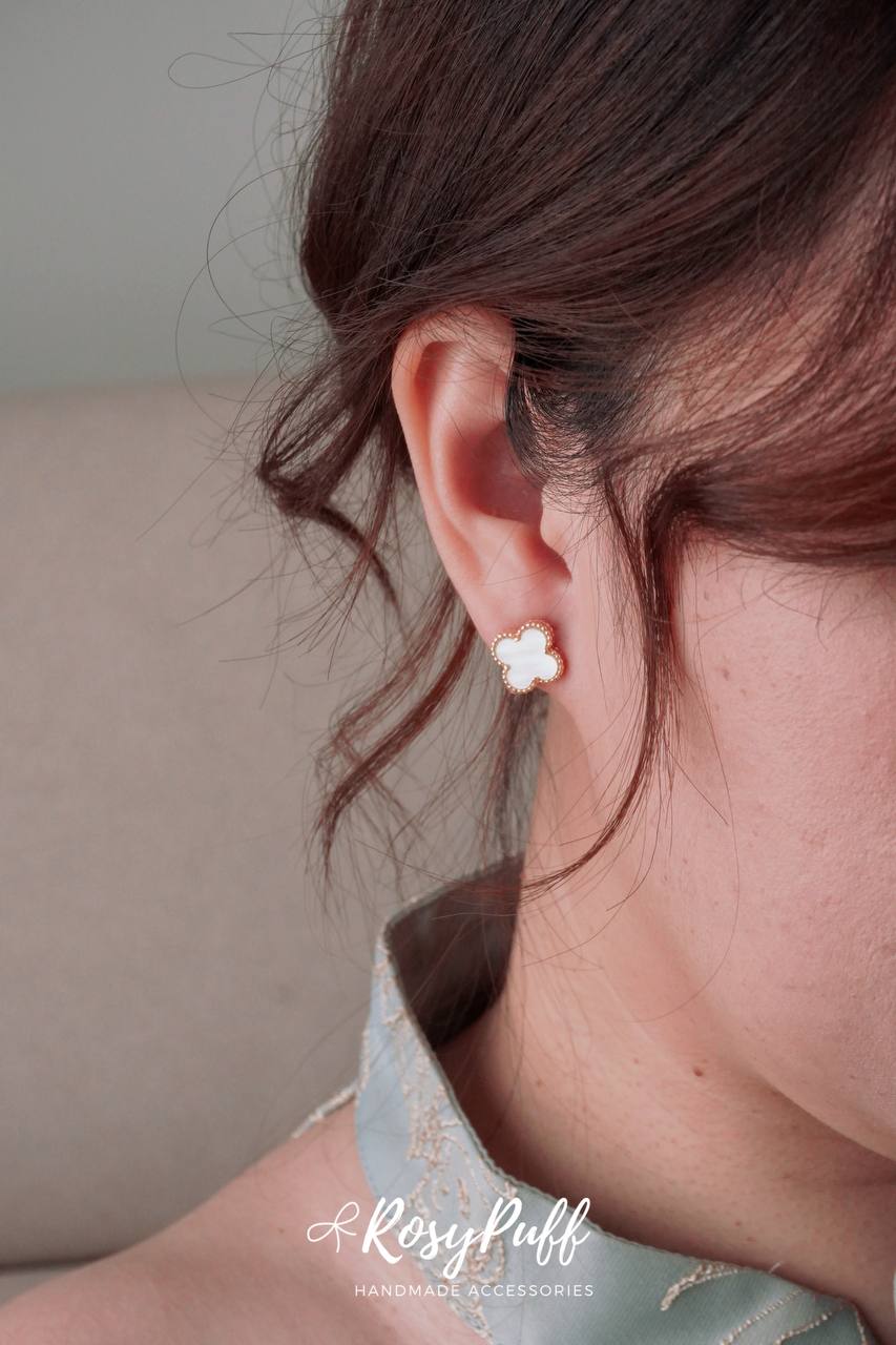 Clovers Earrings