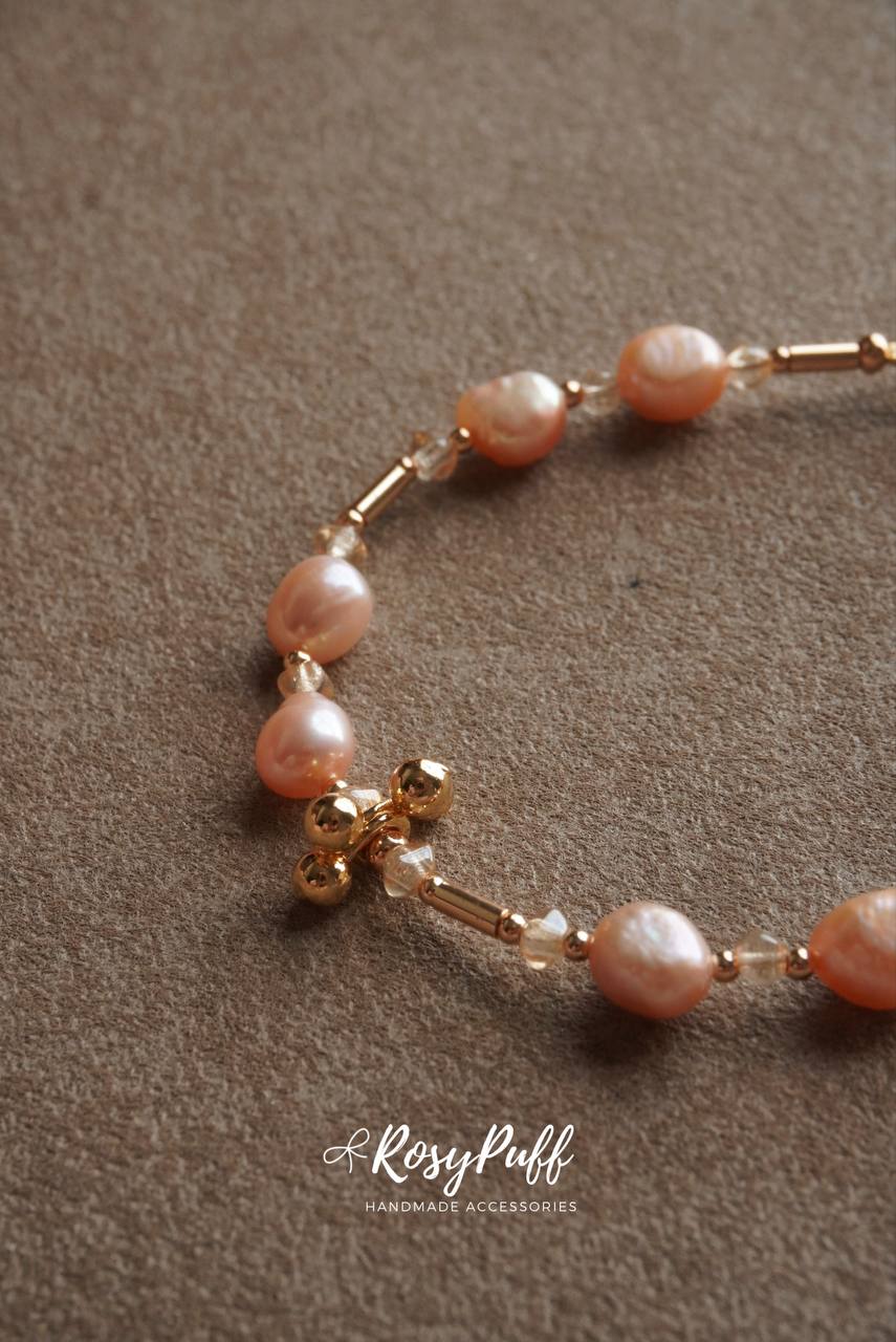 Champagne Pearl Veil Bracelet