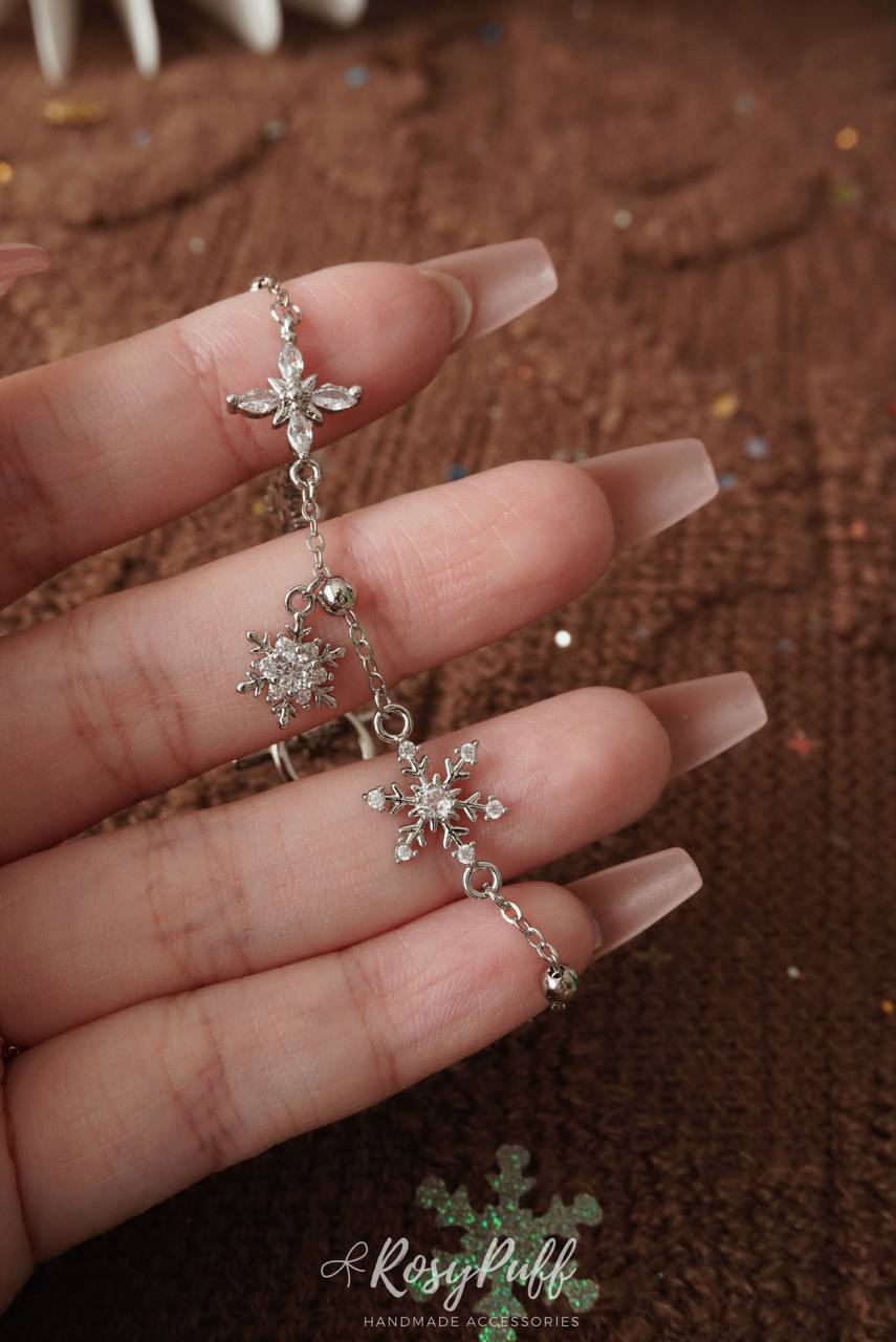 Festive Gleam Bracelet