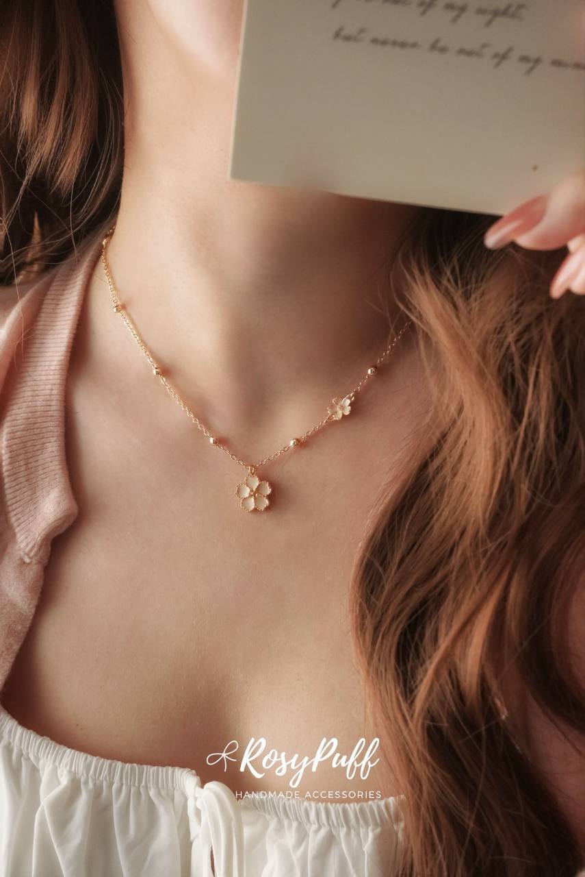 Sakura Ivy Necklace
