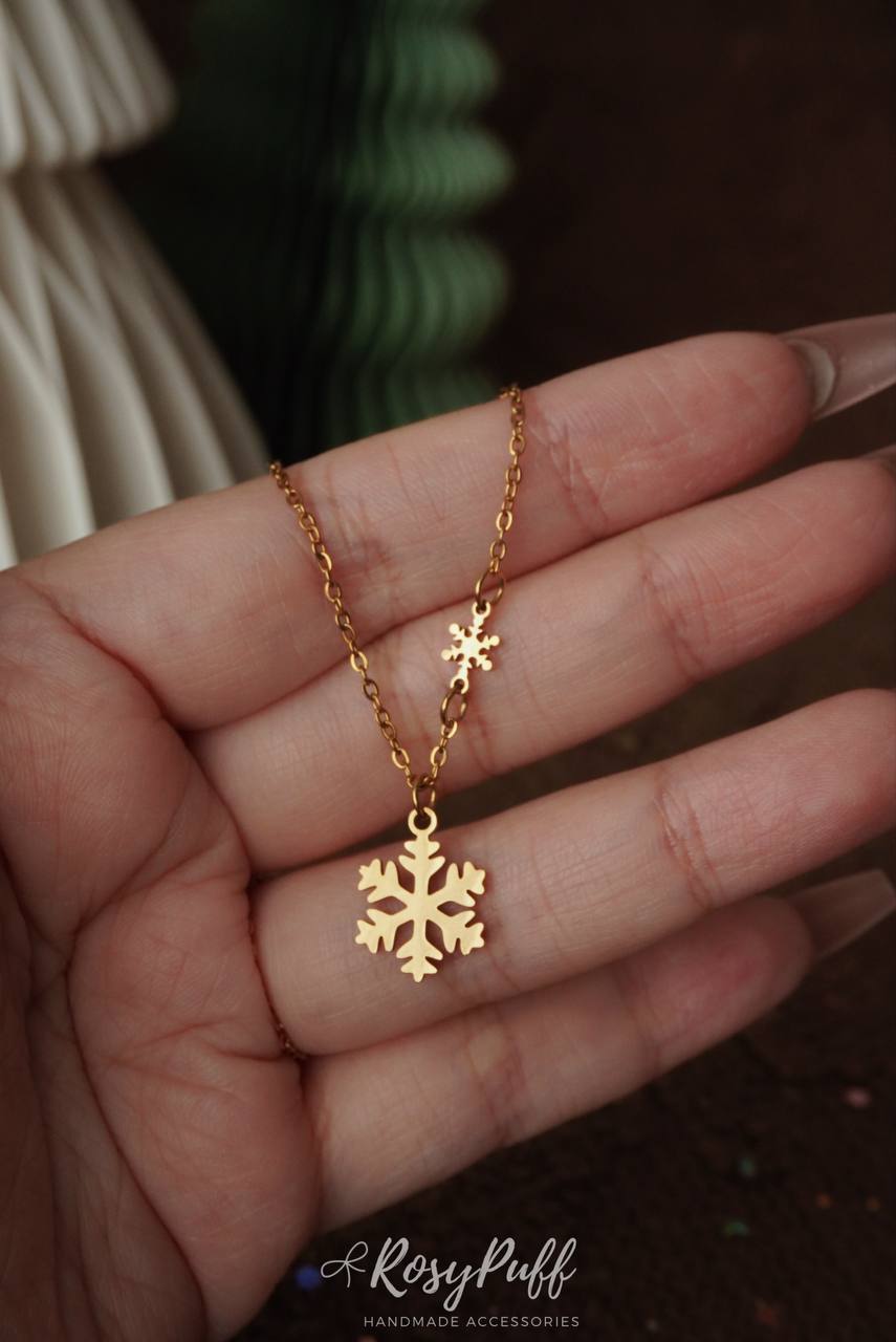 Midnight Snowfall Necklace