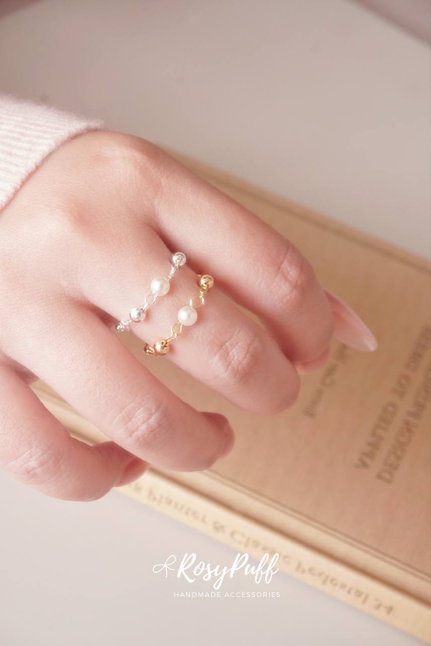 Bloom Aura Ring