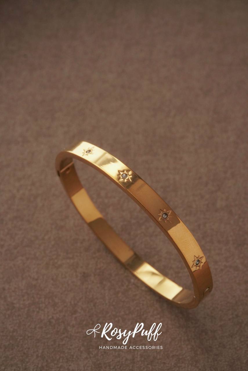 Nova Bangle ( Water Resistant )