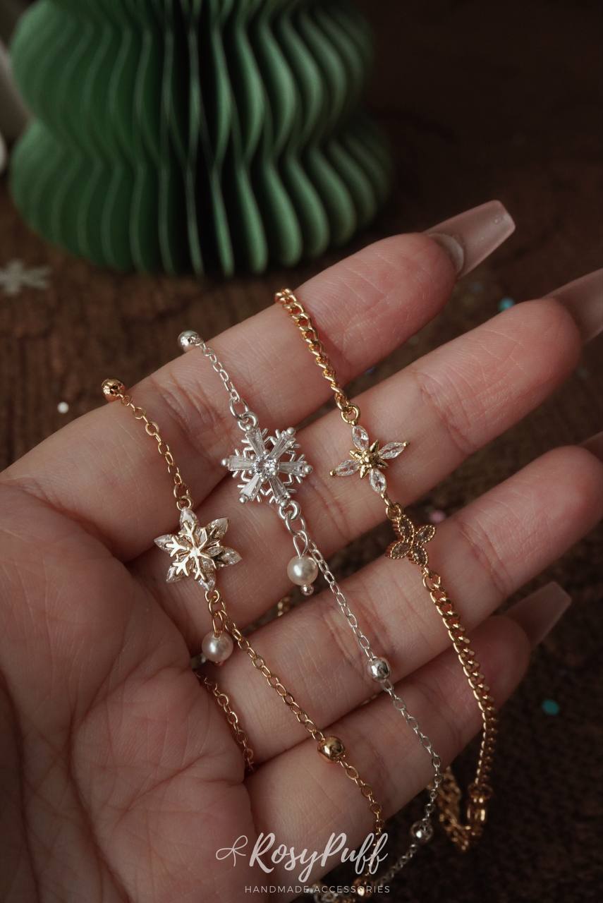 Frosted Snow Anklet