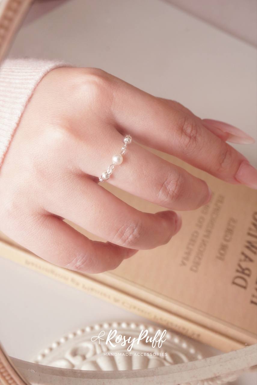 Bloom Aura Ring In Silver