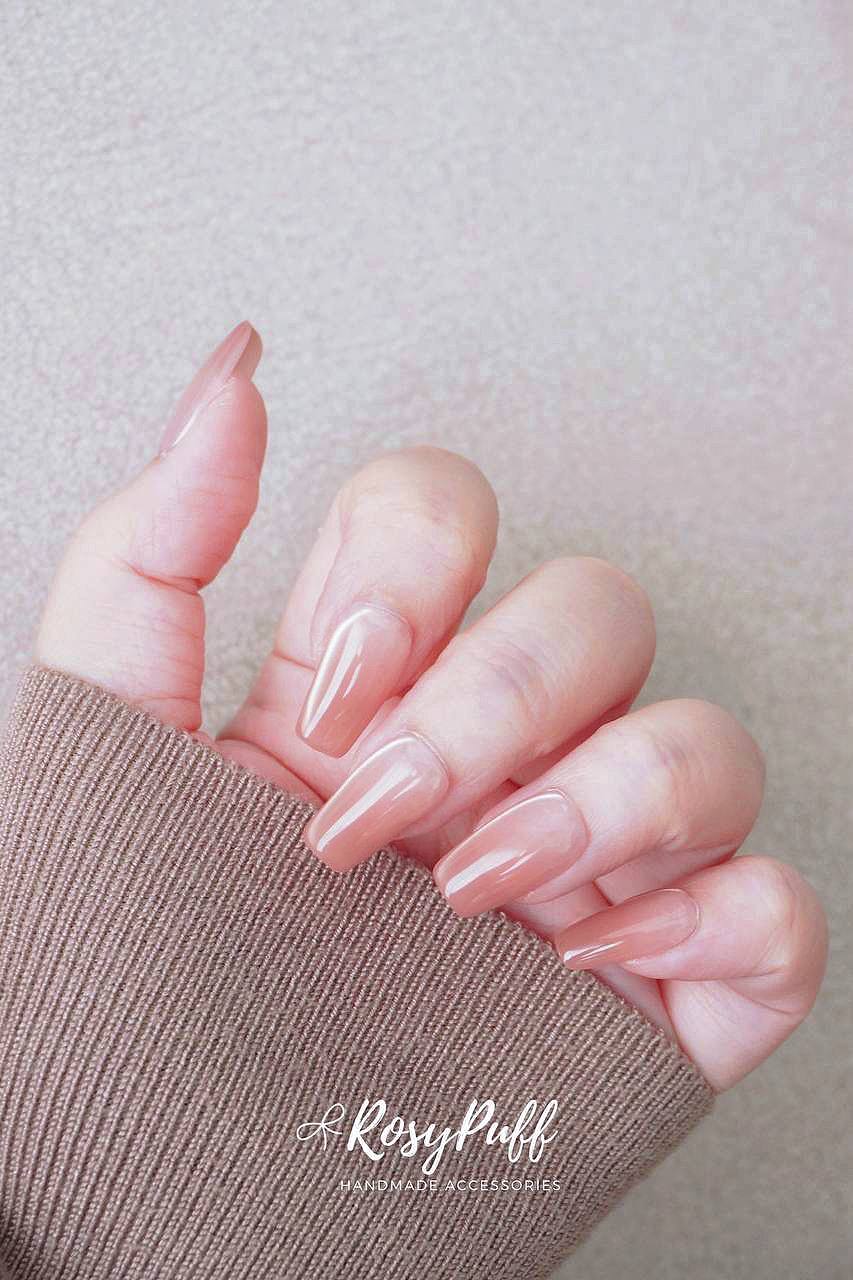 Nude Gradient Press-On Nails