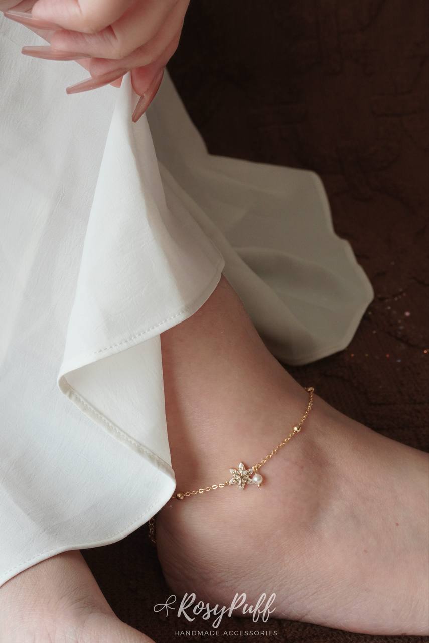 Frosted Snow Anklet